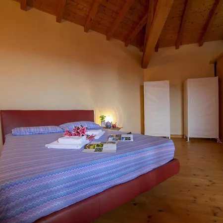 Prázdninový dům La Casa Nel Borgo View - Happy