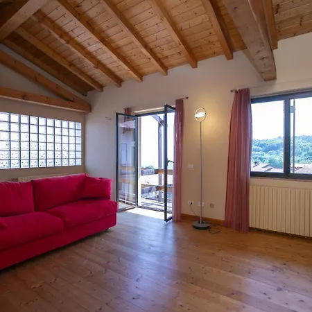 La Casa Nel Borgo: View Terrace - Happy Nebbiuno