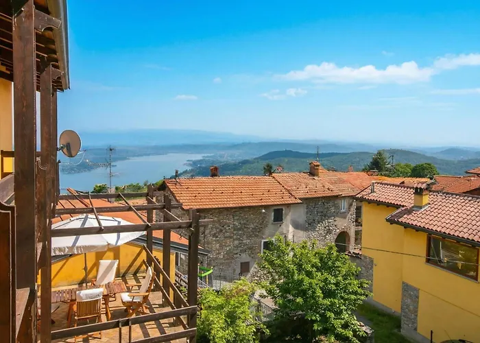 La Casa Nel Borgo View - Happy * Nebbiuno